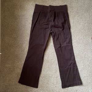 Motherhood Maternity pants